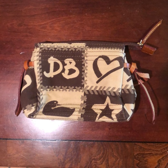 Purse - Picture 2 of 4